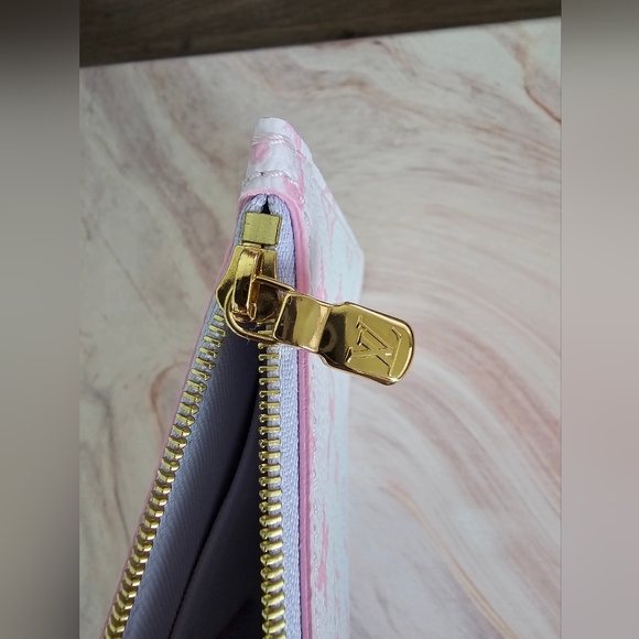 Louis Vuitton Spring In The City Neverfull Pochette Sunrise Pastel Wristlet - Picture 7 of 9